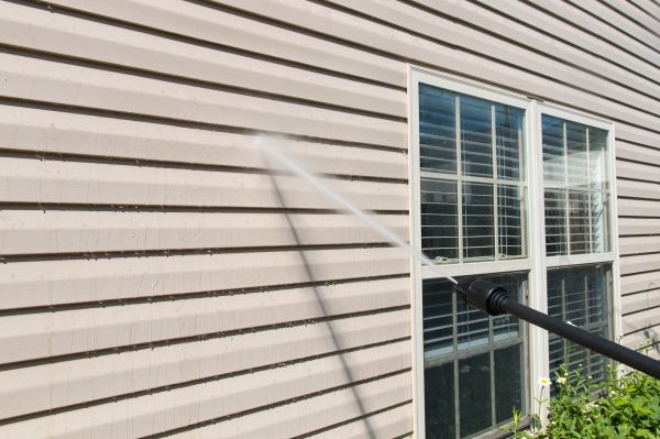 Pressure Washing in Fort Myers
