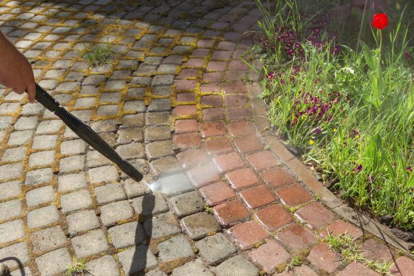 Walkway Cleaning Service in Fort Myers