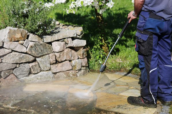 Stone Pressure Washing in Fort Myers