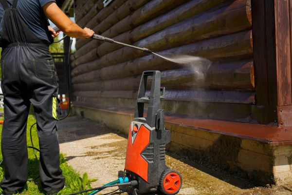 Cabin Pressure Washing in Fort Myers