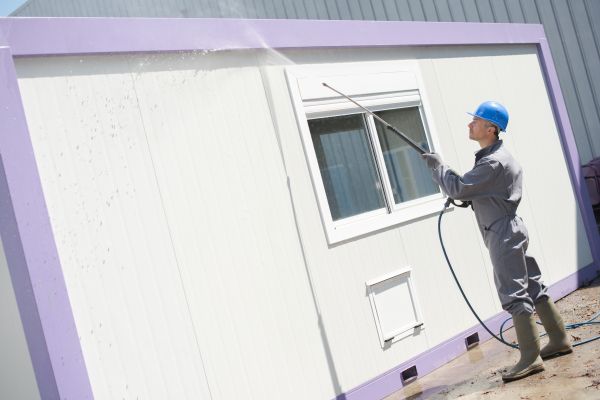 Apartment Pressure Washing in Fort Myers